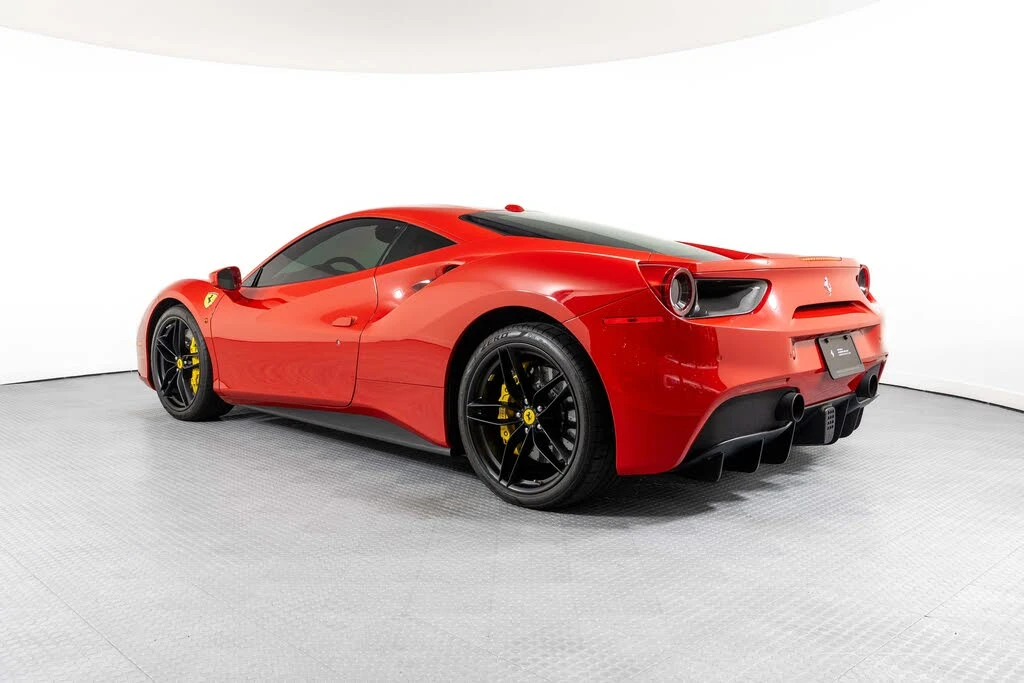 2017 Ferrari 488 GTB - Image 9 of 31