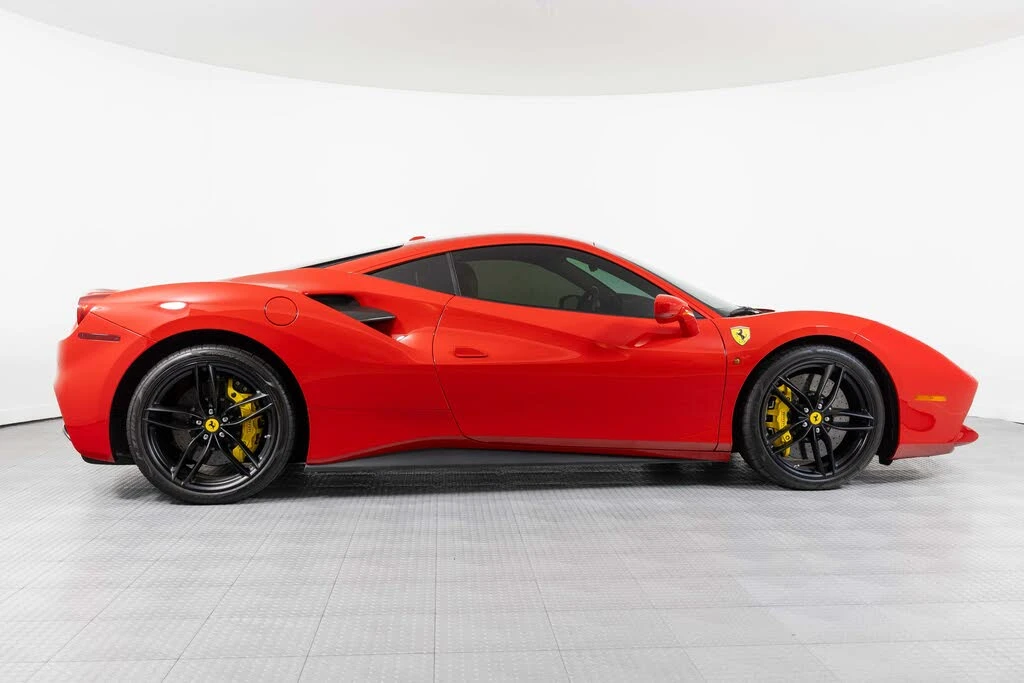 2017 Ferrari 488 GTB - Image 16 of 31