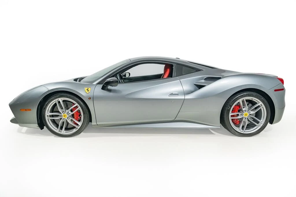 2017 Ferrari 488 GTB - Image 3 of 31