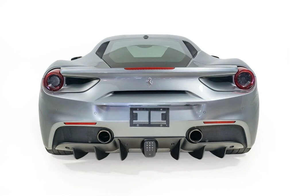 2017 Ferrari 488 GTB - Image 8 of 31