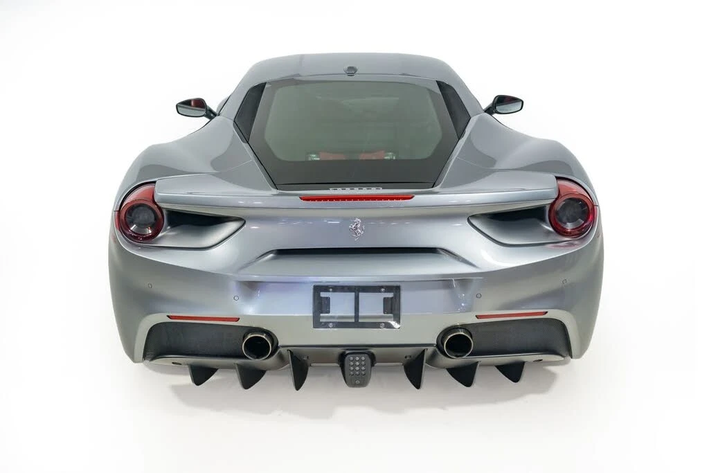 2017 Ferrari 488 GTB - Image 7 of 31
