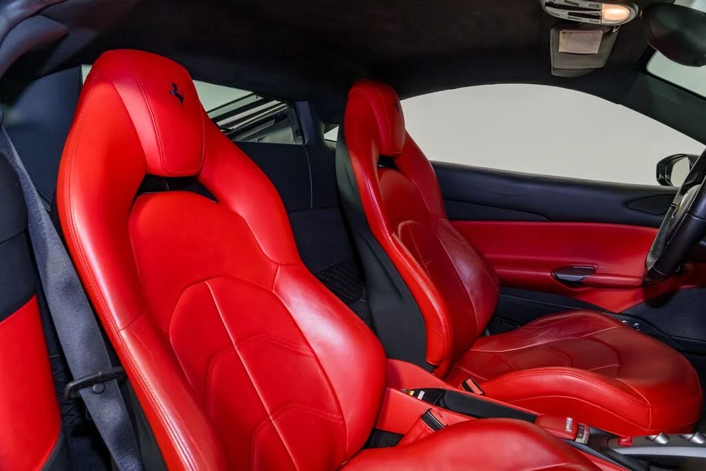 2017 Ferrari 488 GTB - Image 27 of 31