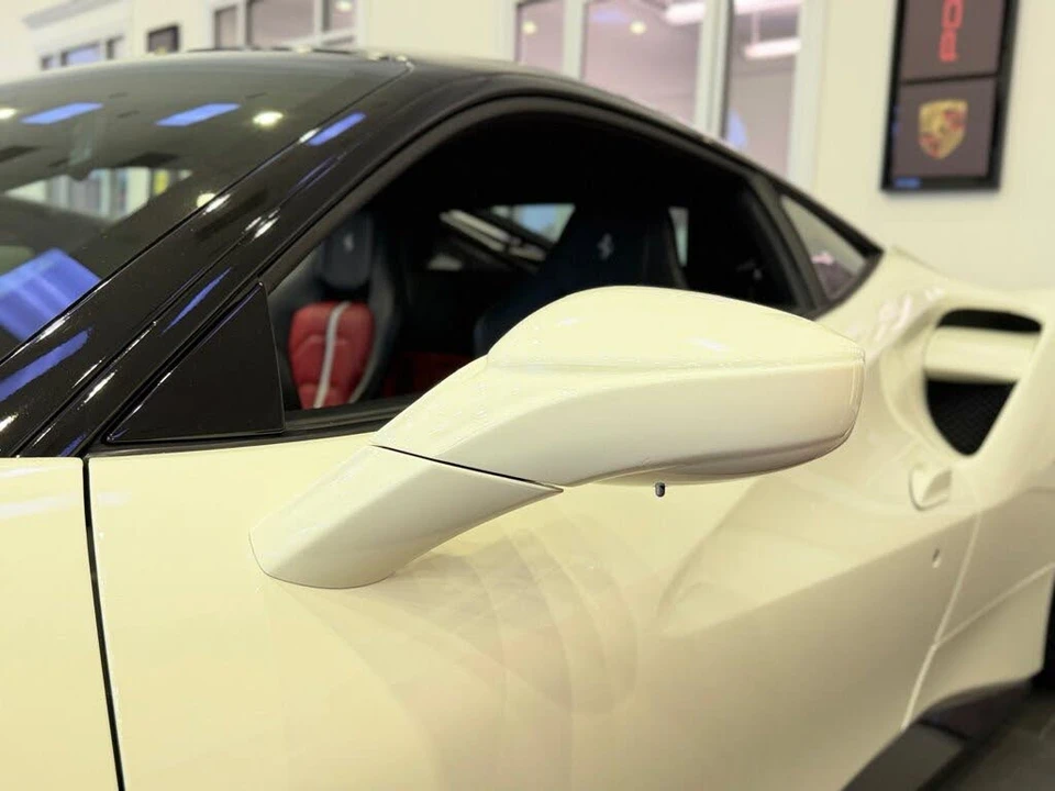 2017 Ferrari 488 GTB - Image 10 of 31
