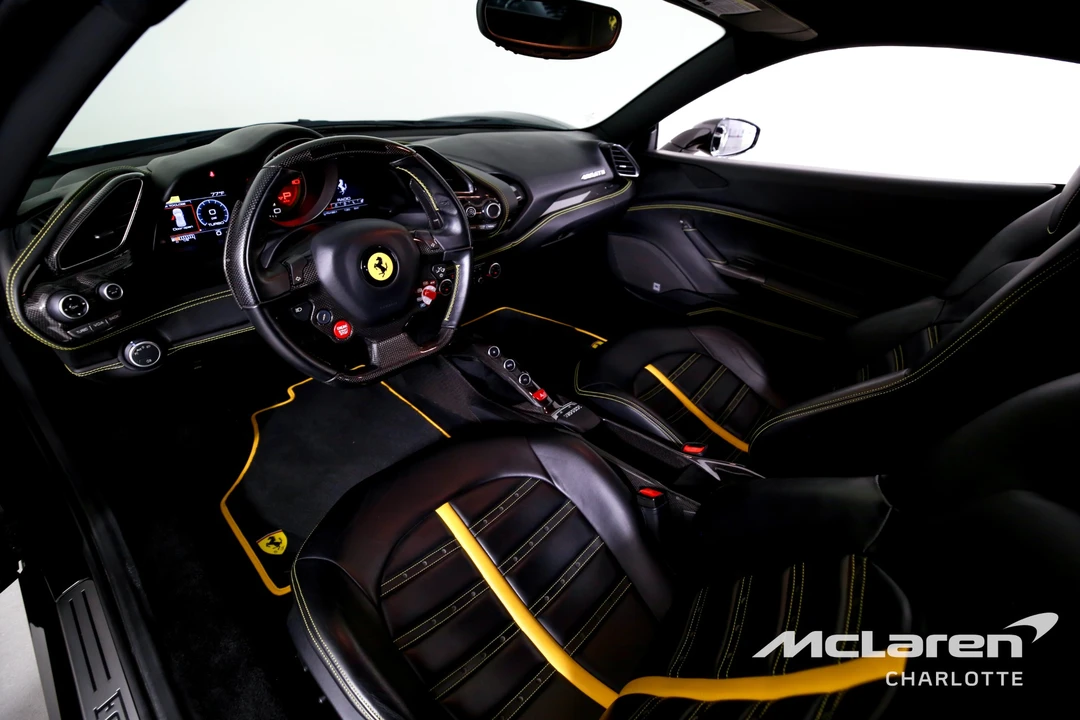 2017 Ferrari 488 GTB - Image 10 of 29
