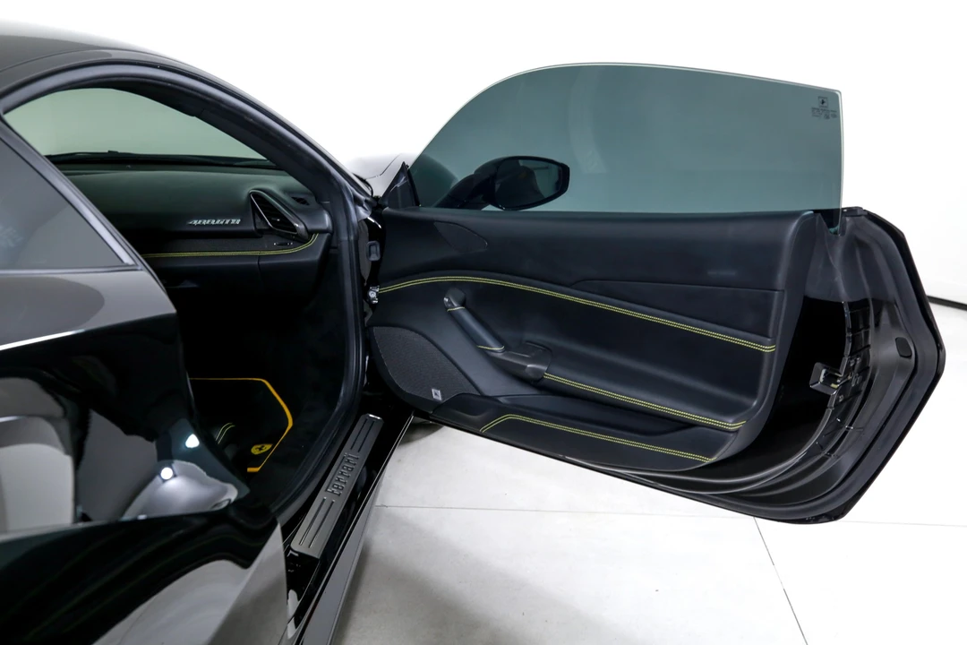 2017 Ferrari 488 GTB - Image 17 of 29