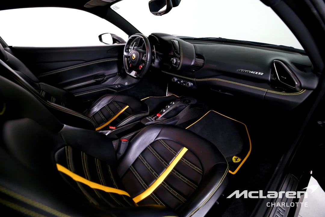 2017 Ferrari 488 GTB - Image 19 of 29