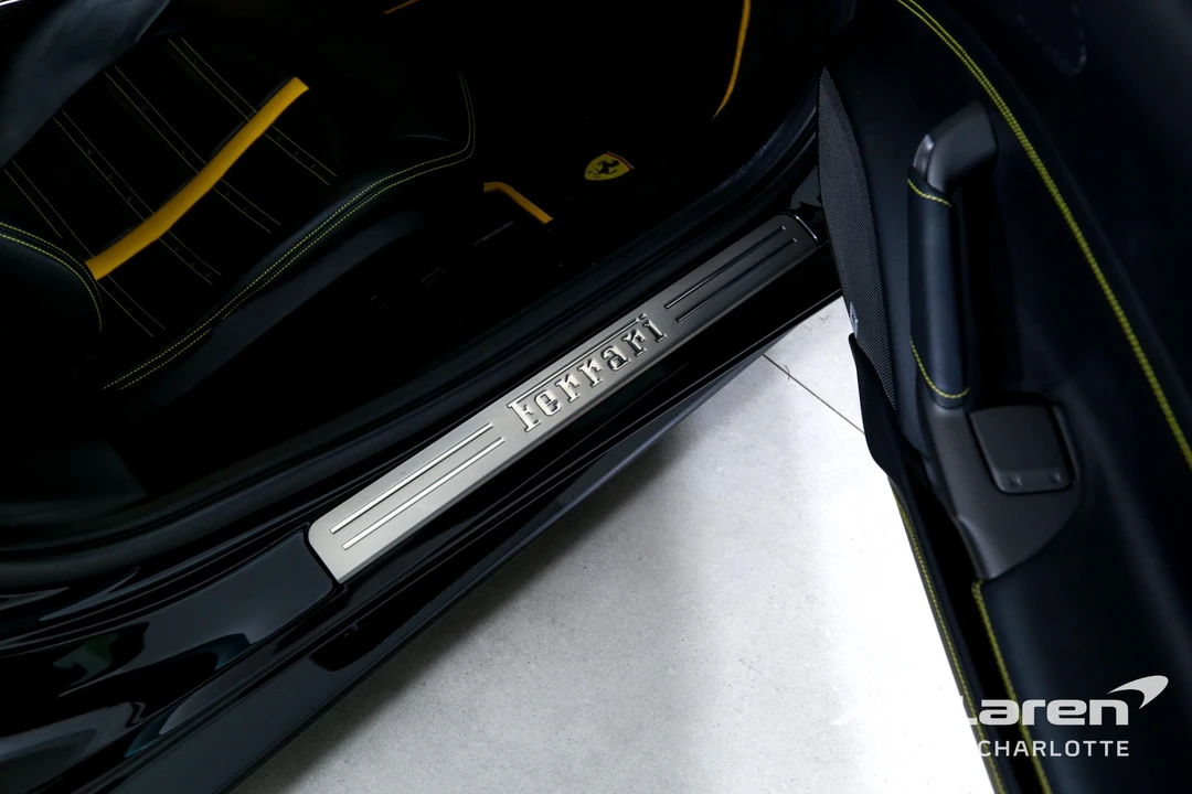 2017 Ferrari 488 GTB - Image 20 of 29