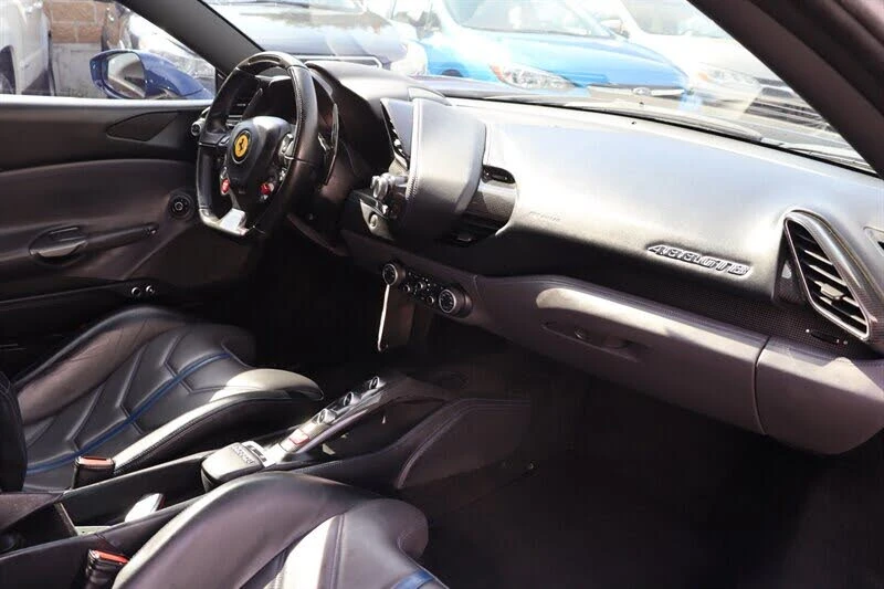 2017 Ferrari 488 GTB - Image 18 of 22