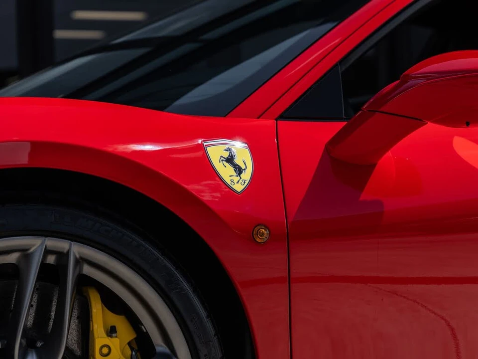 2017 Ferrari 488 GTB - Image 19 of 31