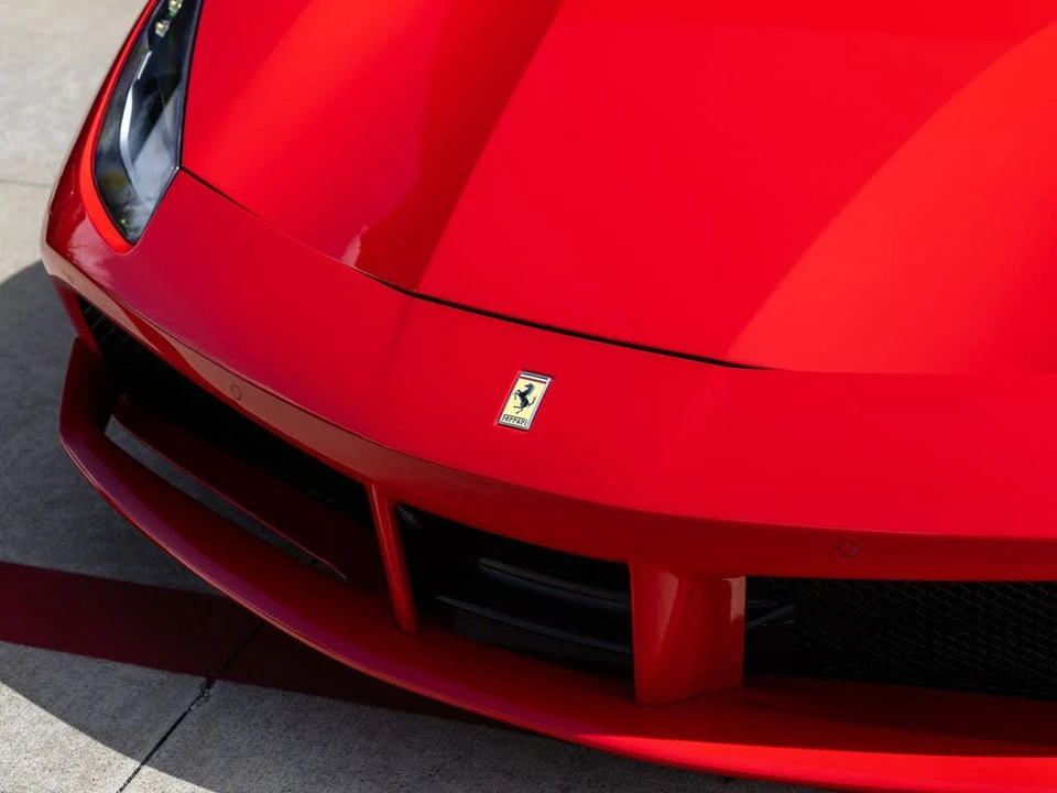 2017 Ferrari 488 GTB - Image 22 of 31