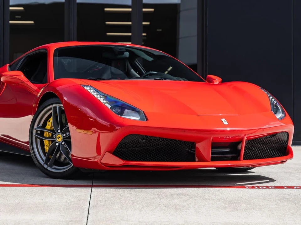 2017 Ferrari 488 GTB - Image 6 of 31