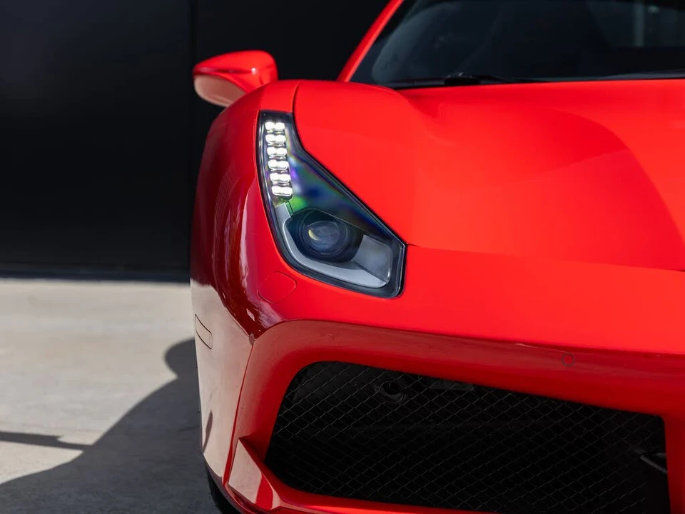 2017 Ferrari 488 GTB - Image 24 of 31