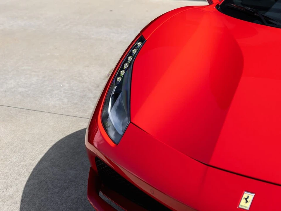 2017 Ferrari 488 GTB - Image 21 of 31