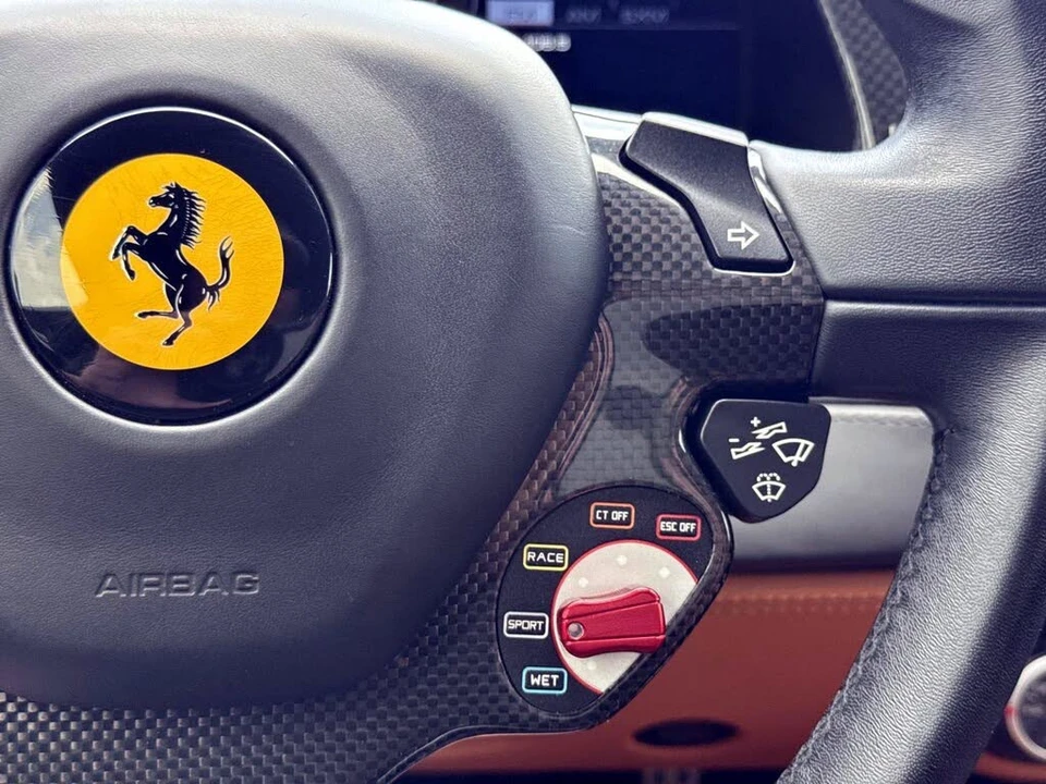 2017 Ferrari 488 GTB - Image 26 of 28