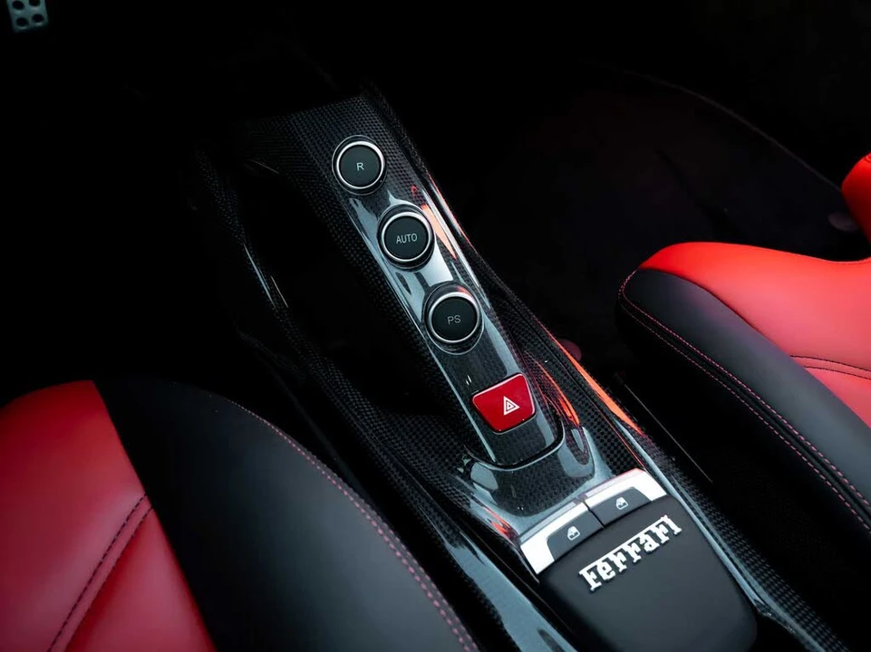 2017 Ferrari 488 GTB - Image 26 of 30