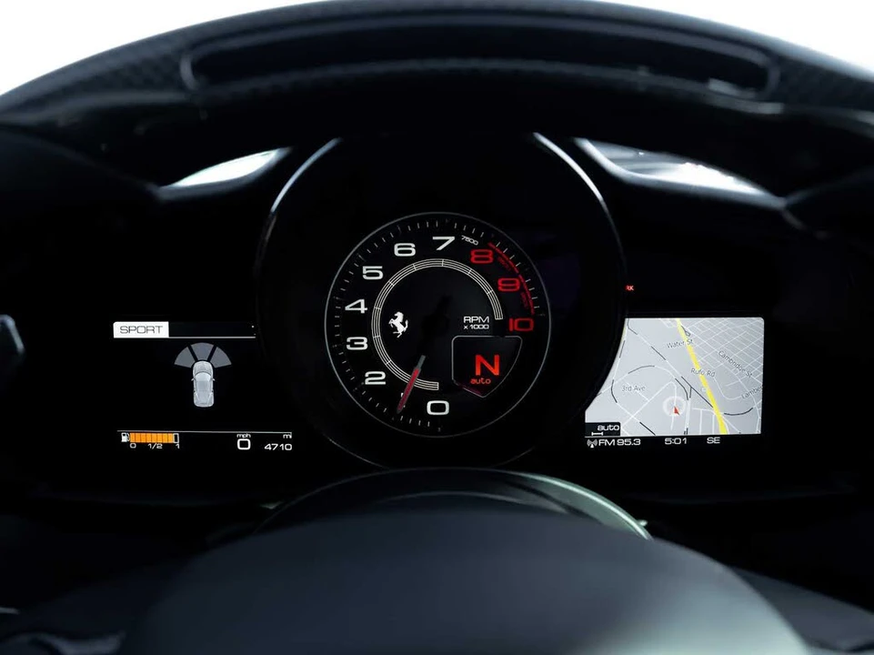 2017 Ferrari 488 GTB - Image 20 of 30