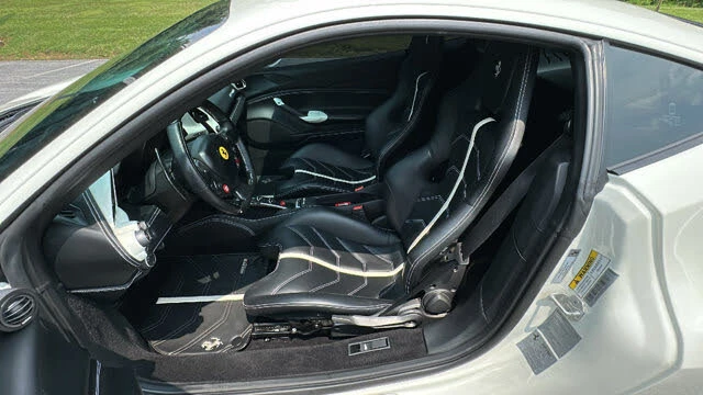 2017 Ferrari 488 GTB - Image 21 of 31