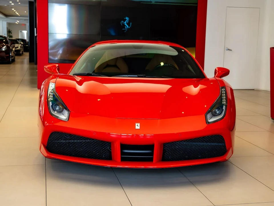 2017 Ferrari 488 GTB - Image 2 of 27