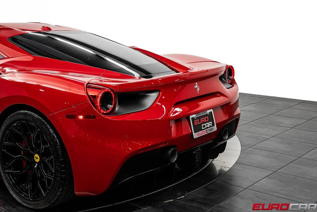 2017 Ferrari 488 GTB - Image 19 of 31