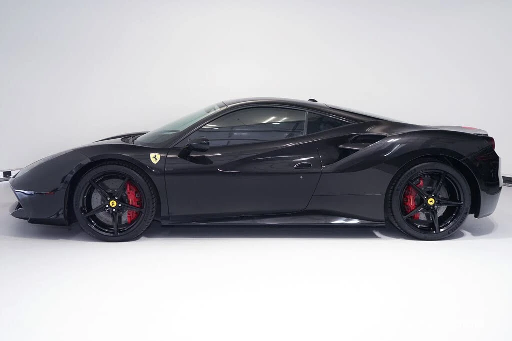 2017 Ferrari 488 GTB - Image 4 of 29