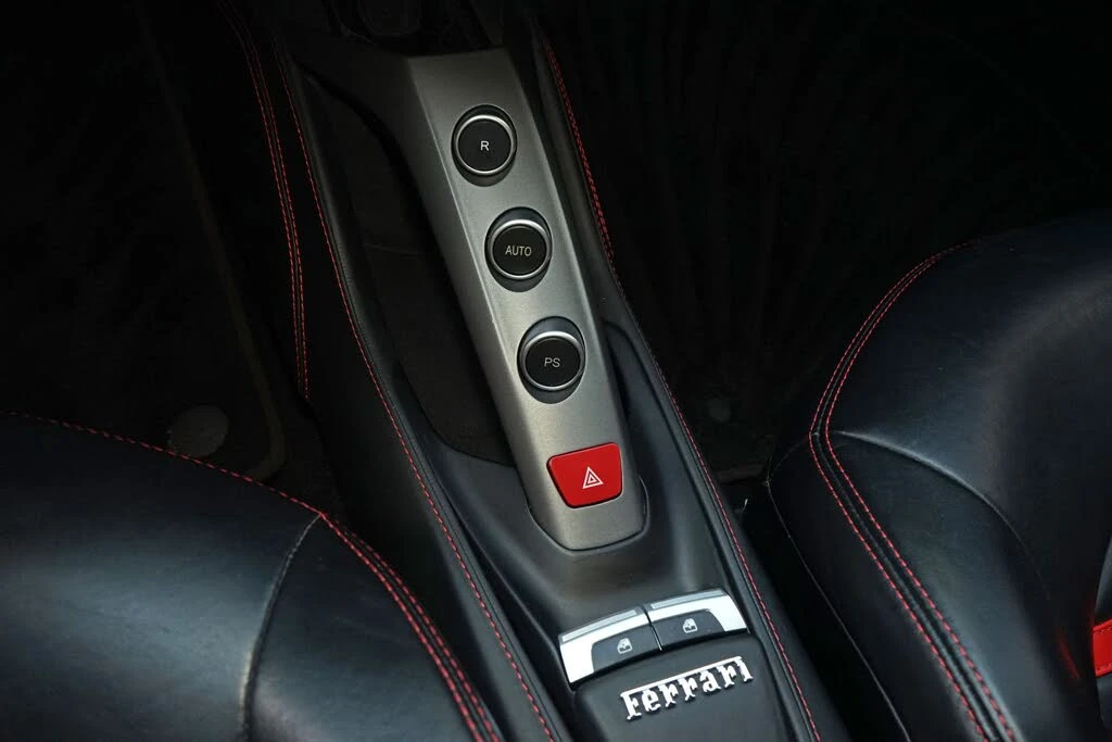 2017 Ferrari 488 GTB - Image 17 of 29