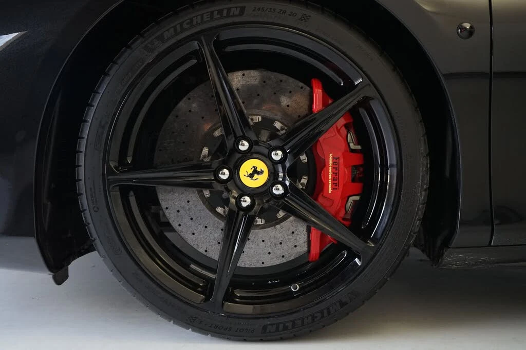 2017 Ferrari 488 GTB - Image 26 of 29
