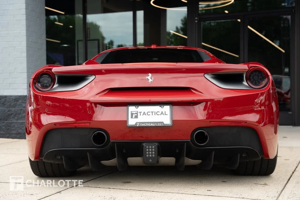 2017 Ferrari 488 GTB - Image 16 of 31