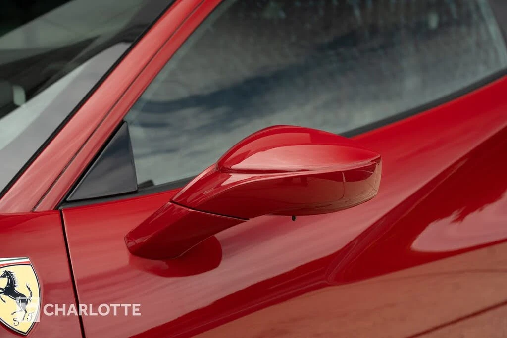 2017 Ferrari 488 GTB - Image 10 of 31