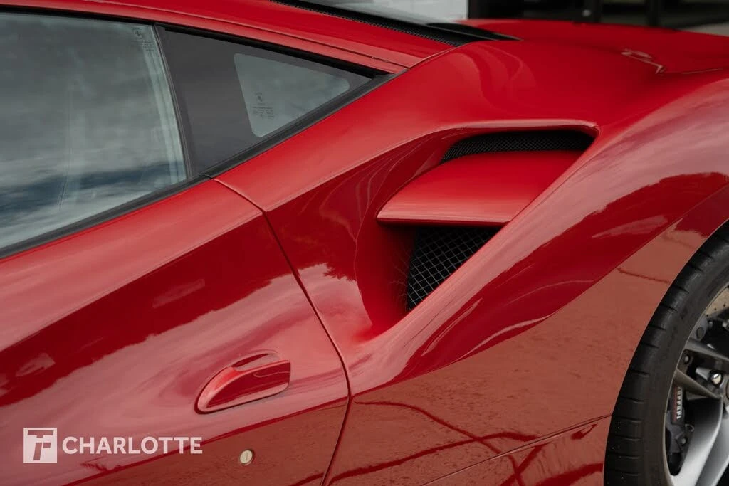 2017 Ferrari 488 GTB - Image 11 of 31