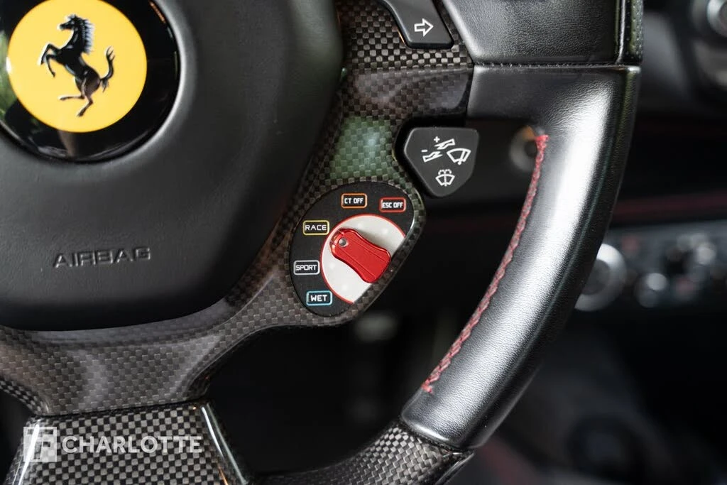 2017 Ferrari 488 GTB - Image 25 of 31