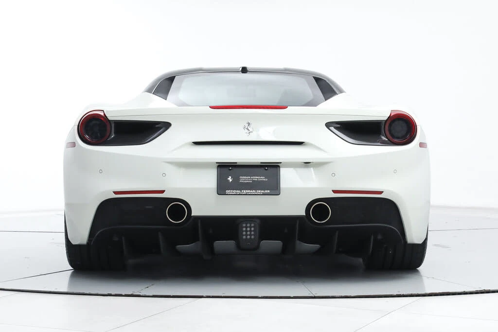 2017 Ferrari 488 GTB - Image 8 of 31