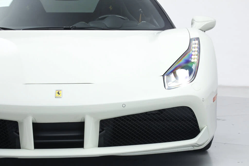 2017 Ferrari 488 GTB - Image 13 of 31