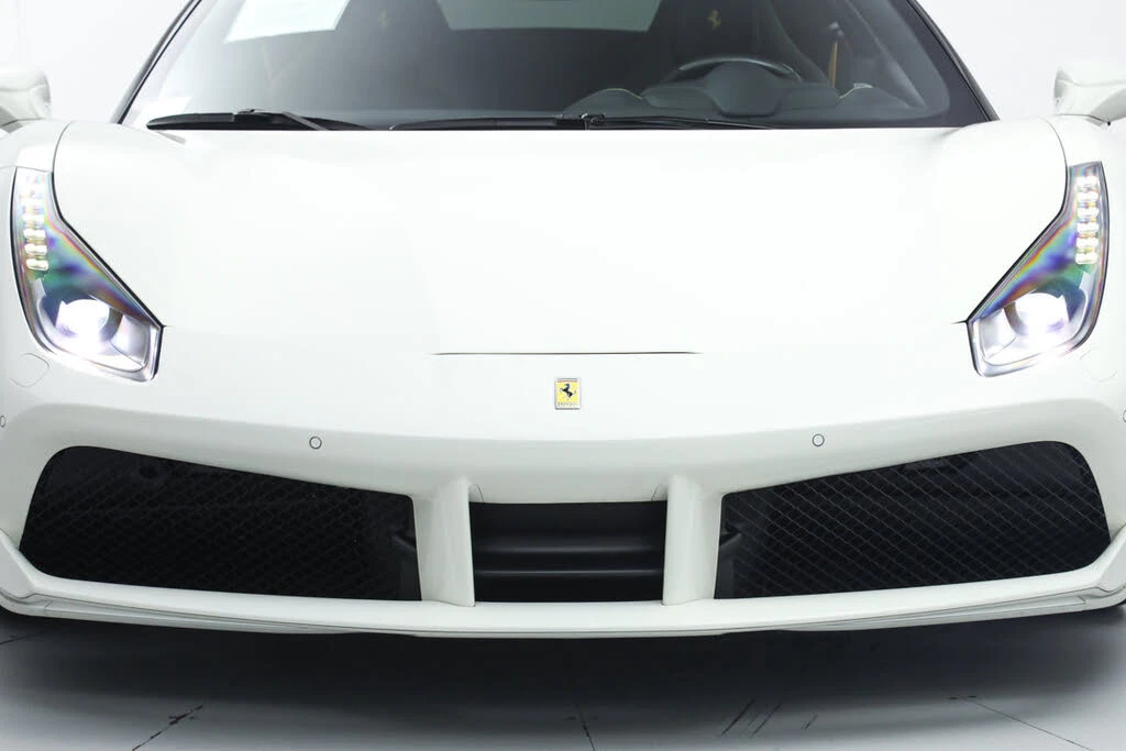 2017 Ferrari 488 GTB - Image 12 of 31
