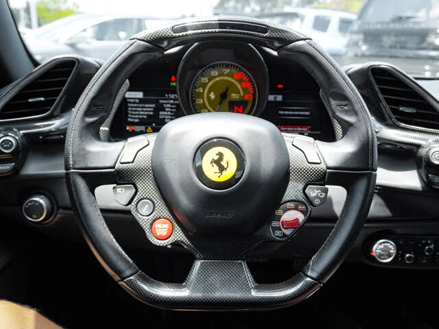 2017 Ferrari 488 GTB - Image 19 of 31