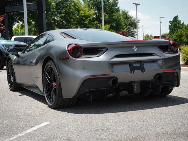 2017 Ferrari 488 GTB - Image 9 of 31
