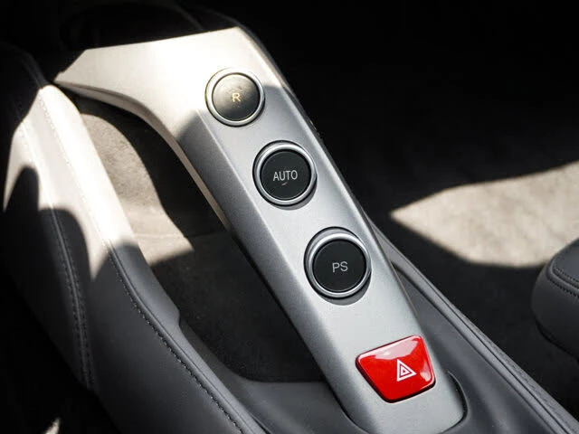2017 Ferrari 488 GTB - Image 30 of 31