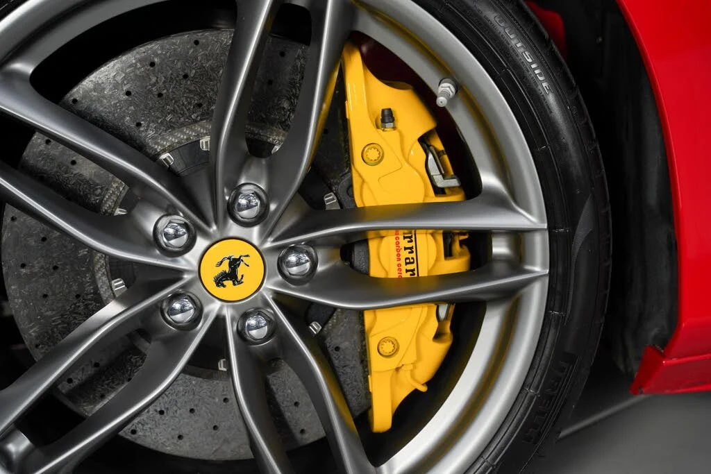 2017 Ferrari 488 GTB - Image 17 of 31