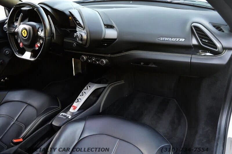 2017 Ferrari 488 GTB - Image 21 of 31
