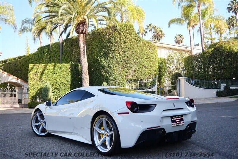 2017 Ferrari 488 GTB - Image 10 of 31