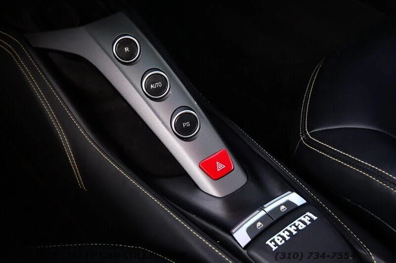 2017 Ferrari 488 GTB - Image 27 of 31