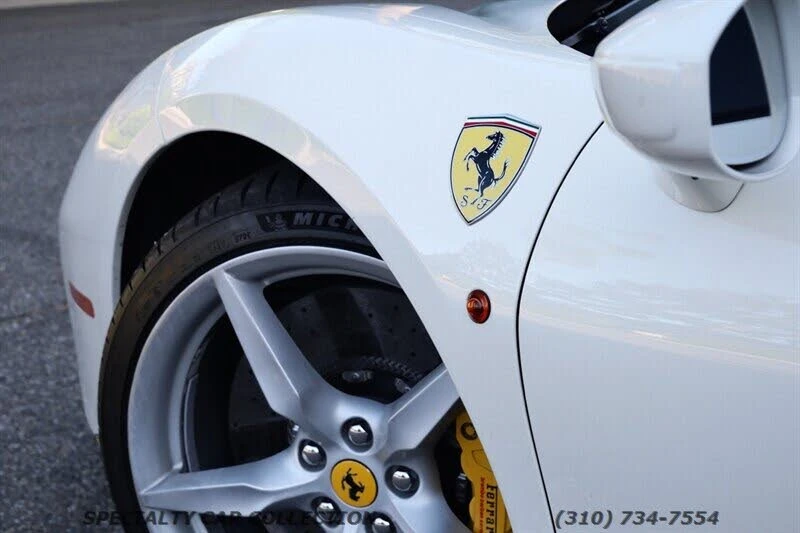 2017 Ferrari 488 GTB - Image 13 of 31
