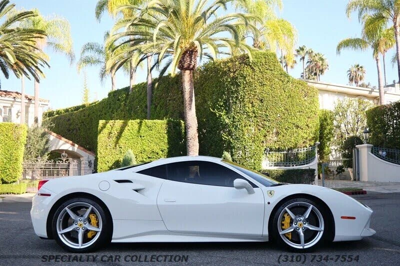 2017 Ferrari 488 GTB - Image 7 of 31