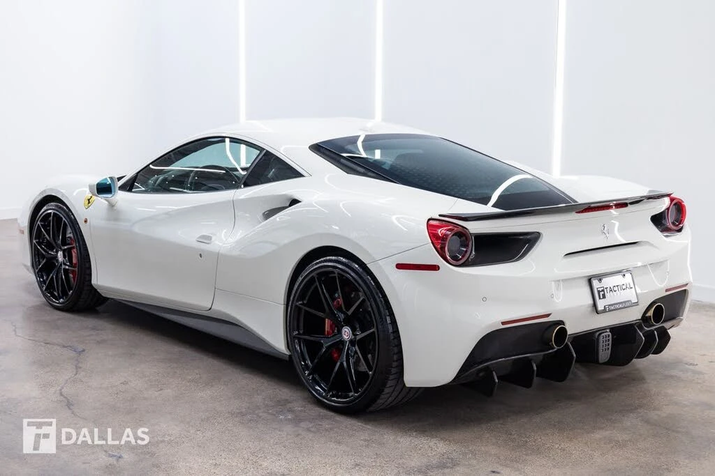 2017 Ferrari 488 GTB - Image 8 of 31