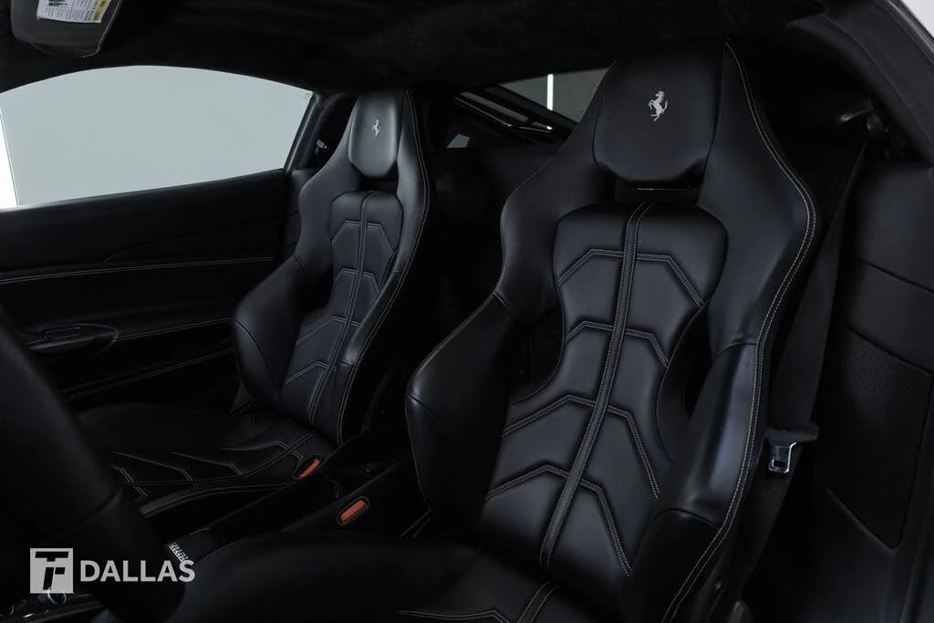 2017 Ferrari 488 GTB - Image 28 of 31