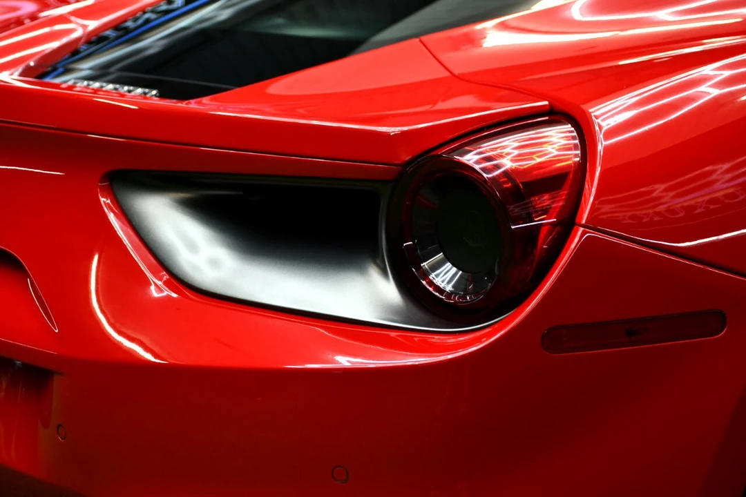 2017 Ferrari 488 GTB - Image 14 of 21