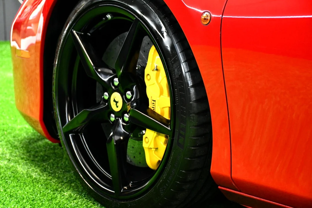 2017 Ferrari 488 GTB - Image 18 of 21