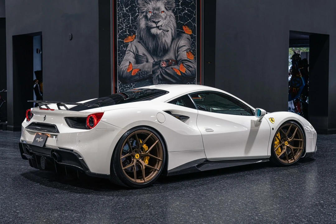 2017 Ferrari 488 GTB - Image 12 of 12