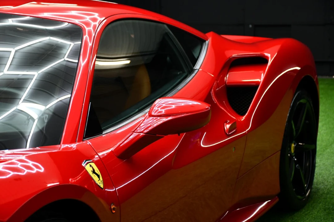 2017 Ferrari 488 GTB - Image 8 of 21