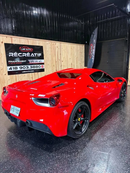 2017 Ferrari 488 GTB - Image 15 of 16
