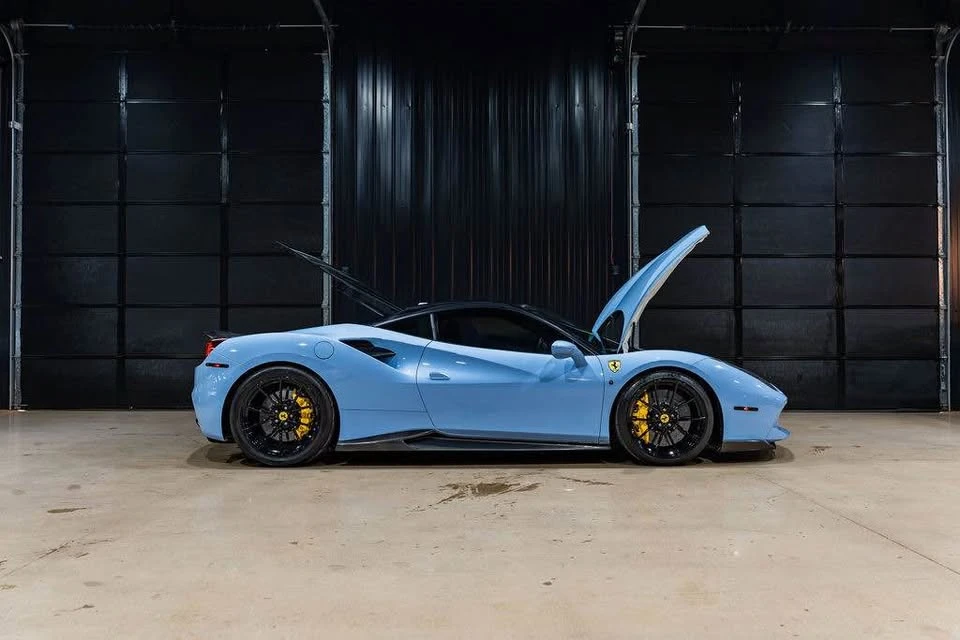 2017 Ferrari 488 GTB - Image 14 of 15